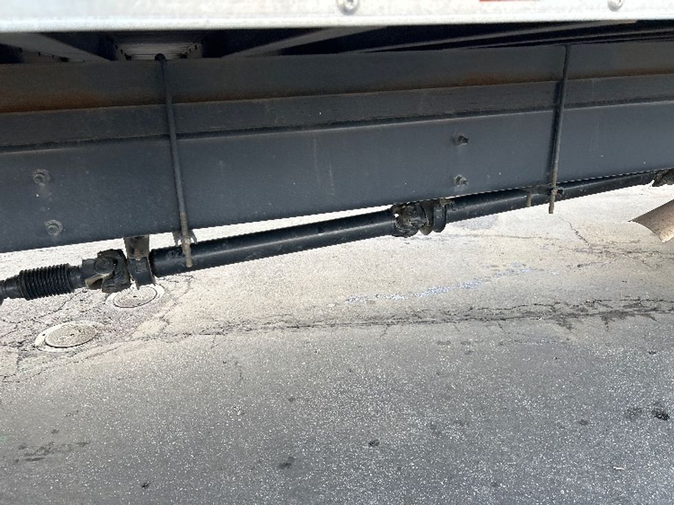 Medium Duty Box Truck-Light and Medium Duty Trucks-International-2020-MV607-West Sacramento-CA-102,312\n\t\tmiles-$ 62,250 - Image 14