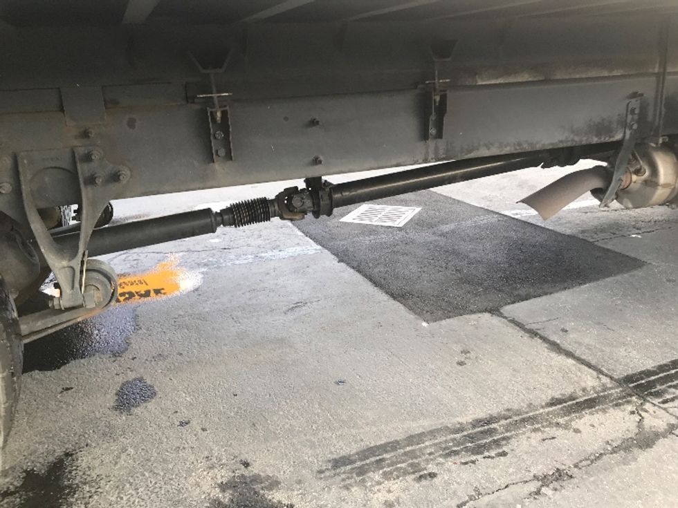 Medium Duty Box Truck-Light and Medium Duty Trucks-International-2020-MV607-West Sacramento-CA-104,360\n\t\tmiles-$ 52,000 - Image 14