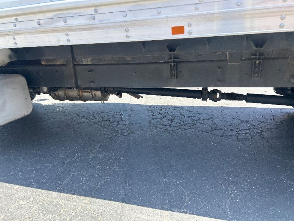 Medium Duty Box Truck-Light and Medium Duty Trucks-International-2020-MV607-West Sacramento-CA-120,216\n\t\tmiles-$ 53,250 - Image 5