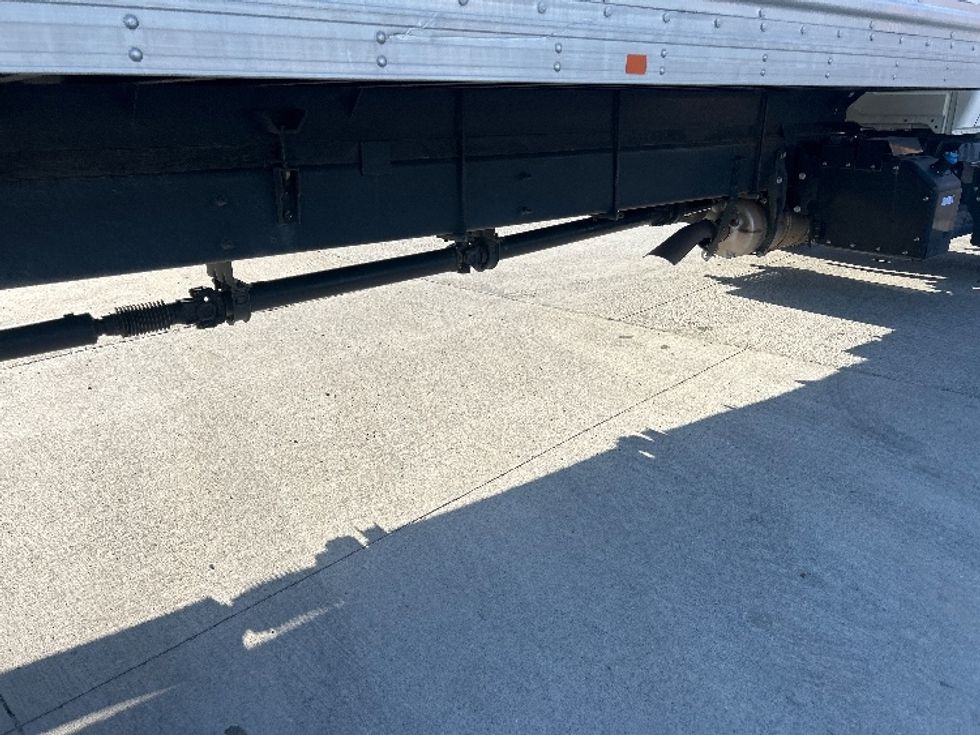 Medium Duty Box Truck-Light and Medium Duty Trucks-International-2020-MV607-West Sacramento-CA-123,445\n\t\tmiles-$ 58,750 - Image 14