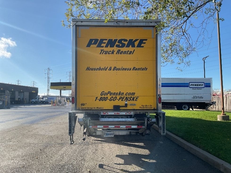 Medium Duty Box Truck-Light and Medium Duty Trucks-International-2020-MV607-West Sacramento-CA-128,309\n\t\tmiles-$ 52,500 - Image 7