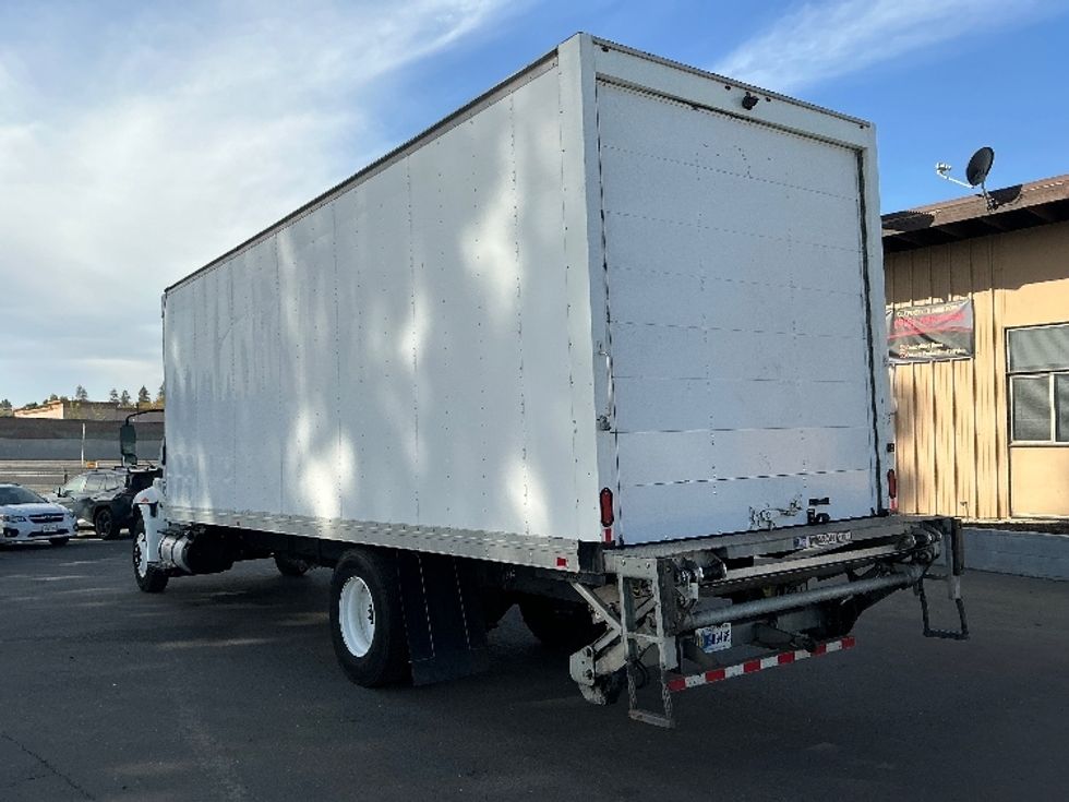 Medium Duty Box Truck-Light and Medium Duty Trucks-International-2020-MV607-West Sacramento-CA-135,117\n\t\tmiles-$ 42,500 - Image 6