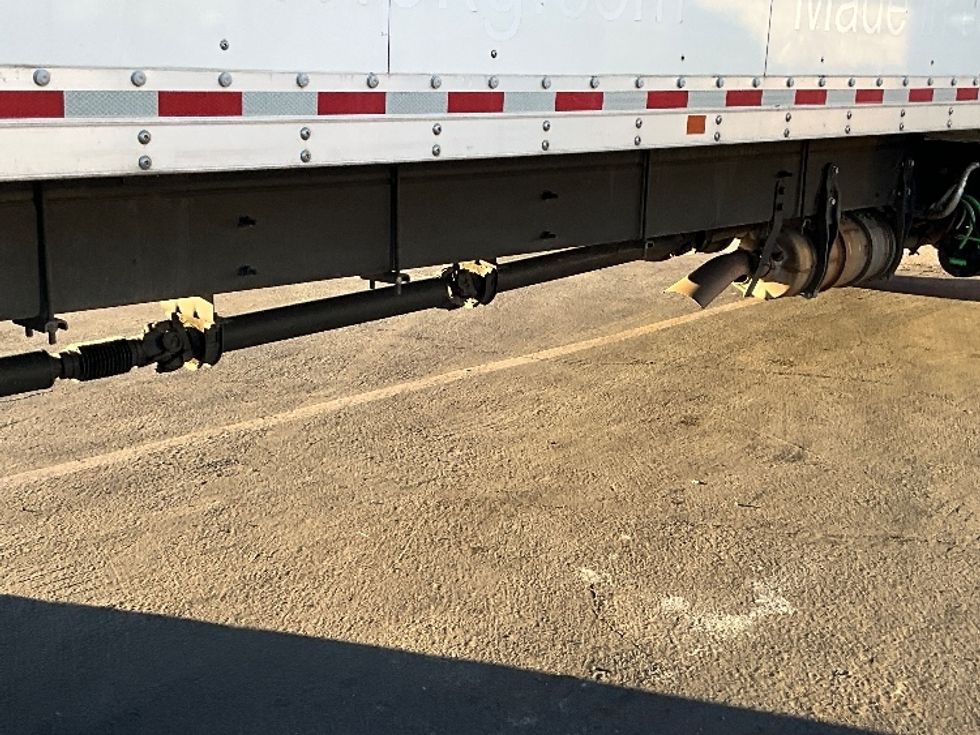 Medium Duty Box Truck-Light and Medium Duty Trucks-International-2020-MV607-West Sacramento-CA-136,440\n\t\tmiles-$ 62,250 - Image 14