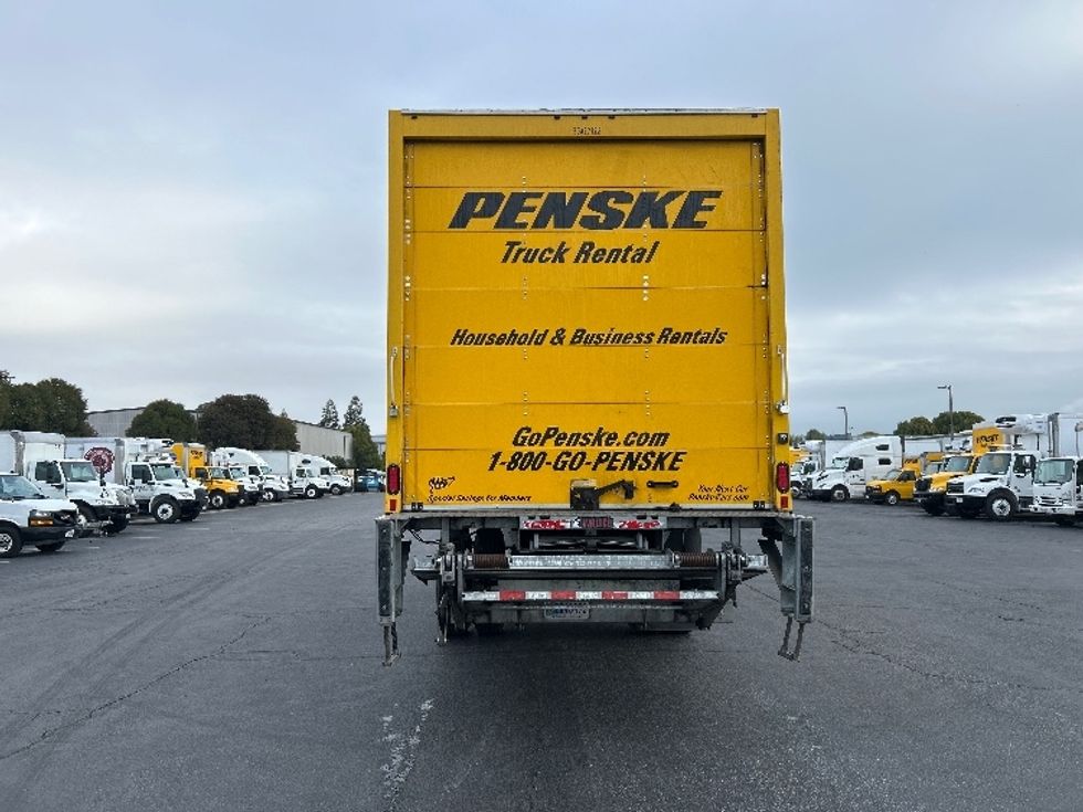 Medium Duty Box Truck-Light and Medium Duty Trucks-International-2020-MV607-West Sacramento-CA-137,287\n\t\tmiles-$ 55,750 - Image 7