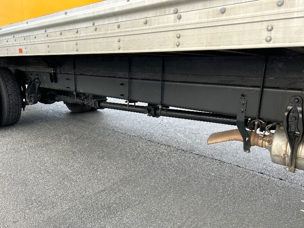 Medium Duty Box Truck-Light and Medium Duty Trucks-International-2020-MV607-West Sacramento-CA-137,287\n\t\tmiles-$ 55,750 - Image 14