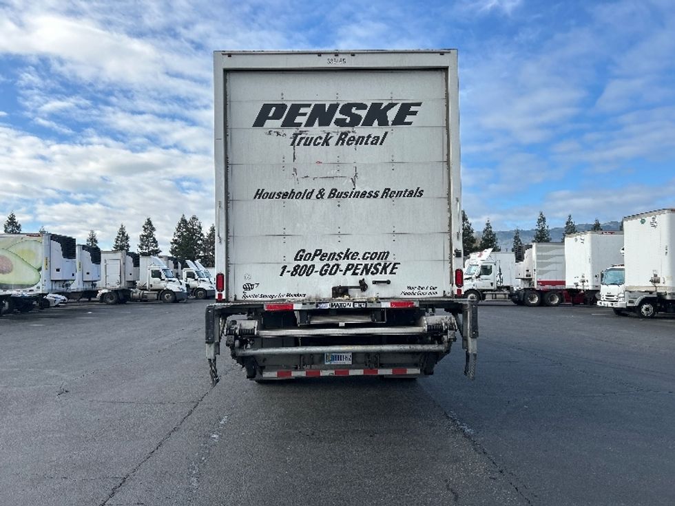 Medium Duty Box Truck-Light and Medium Duty Trucks-International-2020-MV607-West Sacramento-CA-137,335\n\t\tmiles-$ 48,750 - Image 7