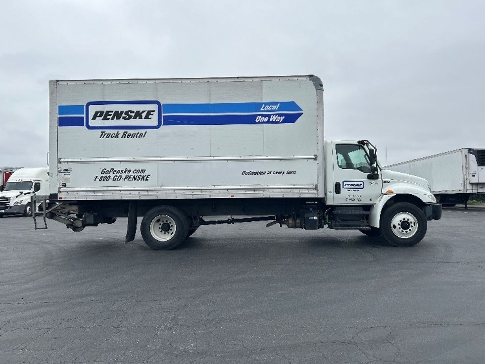 Medium Duty Box Truck-Light and Medium Duty Trucks-International-2020-MV607-West Sacramento-CA-137,335\n\t\tmiles-$ 48,750 - Image 15