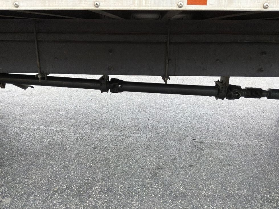 Medium Duty Box Truck-Light and Medium Duty Trucks-International-2020-MV607-West Sacramento-CA-137,867\n\t\tmiles-$ 55,500 - Image 5