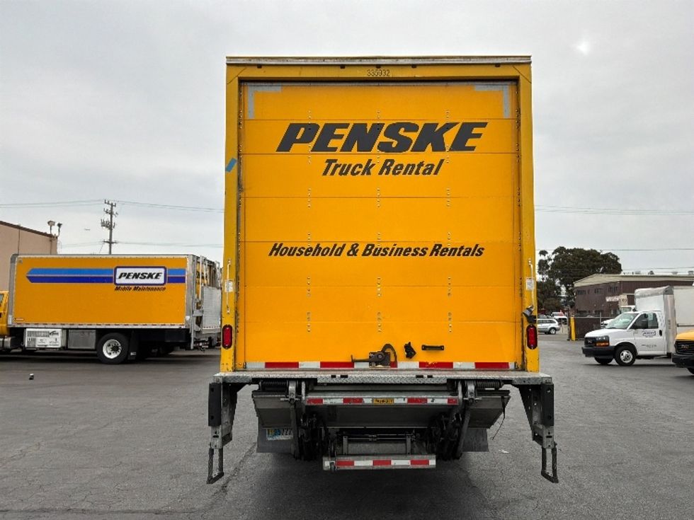 Medium Duty Box Truck-Light and Medium Duty Trucks-International-2020-MV607-West Sacramento-CA-137,867\n\t\tmiles-$ 55,500 - Image 7