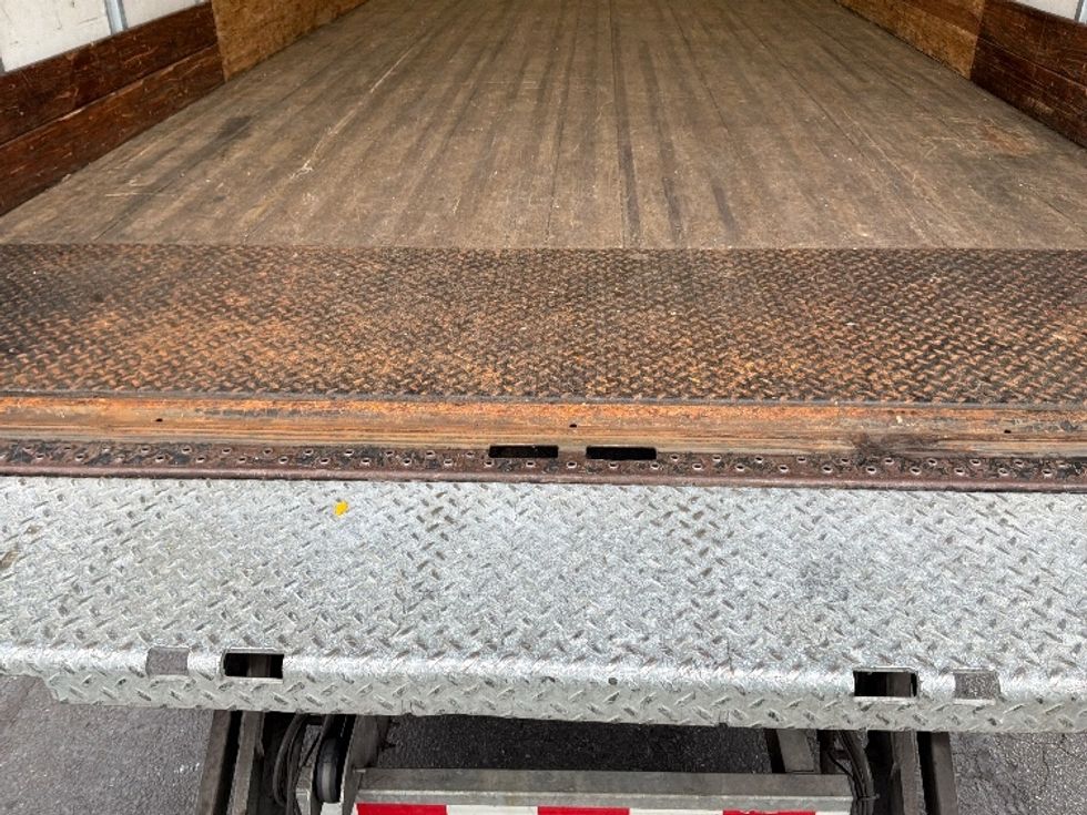 Medium Duty Box Truck-Light and Medium Duty Trucks-International-2020-MV607-West Sacramento-CA-137,867\n\t\tmiles-$ 55,500 - Image 10