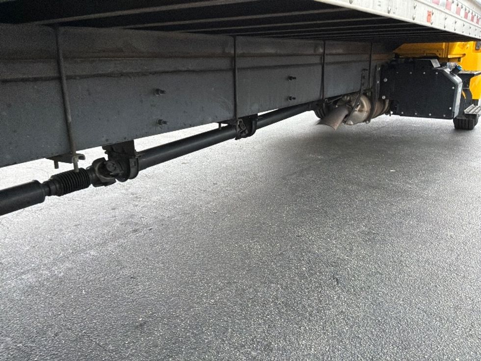 Medium Duty Box Truck-Light and Medium Duty Trucks-International-2020-MV607-West Sacramento-CA-137,867\n\t\tmiles-$ 55,500 - Image 14