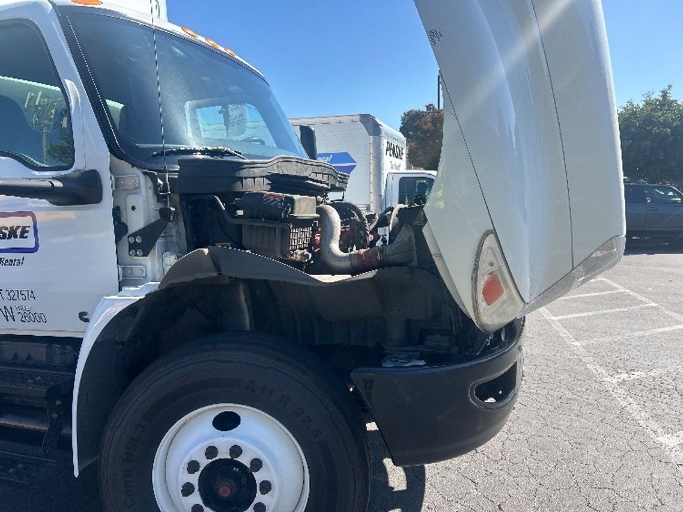 Medium Duty Box Truck-Light and Medium Duty Trucks-International-2020-MV607-West Sacramento-CA-162,098\n\t\tmiles-$ 53,500 - Image 23