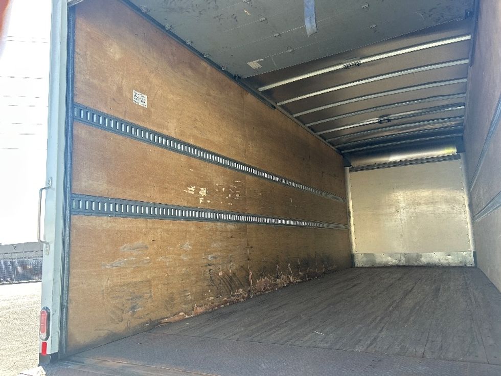 Medium Duty Box Truck-Light and Medium Duty Trucks-International-2020-MV607-West Sacramento-CA-1,673\n\t\tmiles-$ 65,750 - Image 11