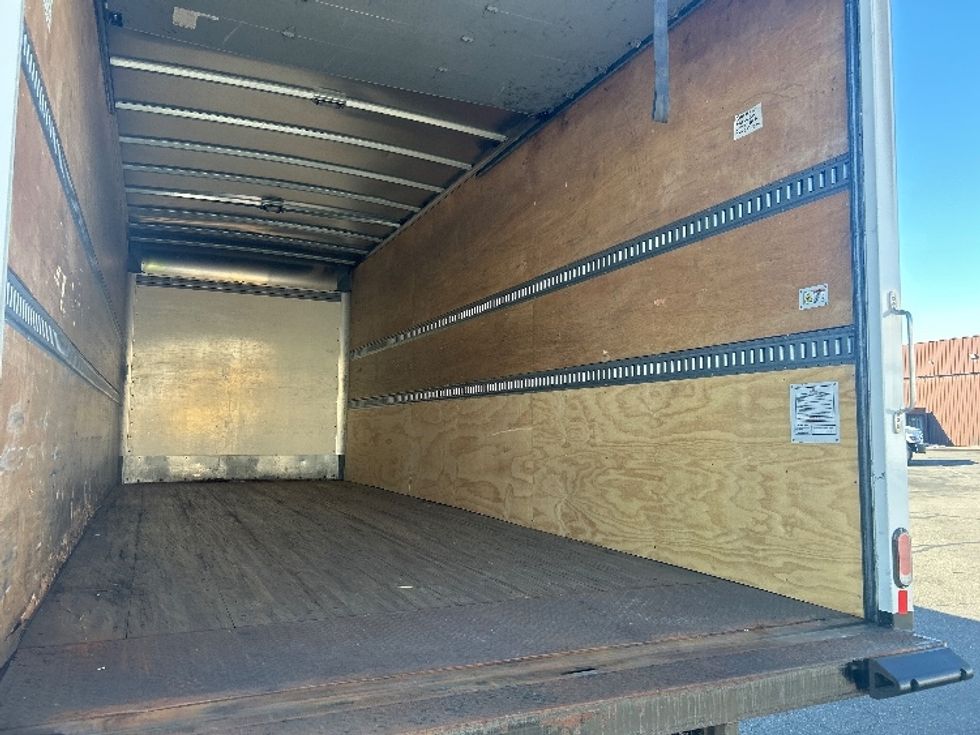 Medium Duty Box Truck-Light and Medium Duty Trucks-International-2020-MV607-West Sacramento-CA-1,673\n\t\tmiles-$ 65,750 - Image 12