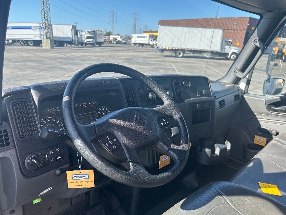 Medium Duty Box Truck-Light and Medium Duty Trucks-International-2020-MV607-West Sacramento-CA-1,673\n\t\tmiles-$ 65,750 - Image 17