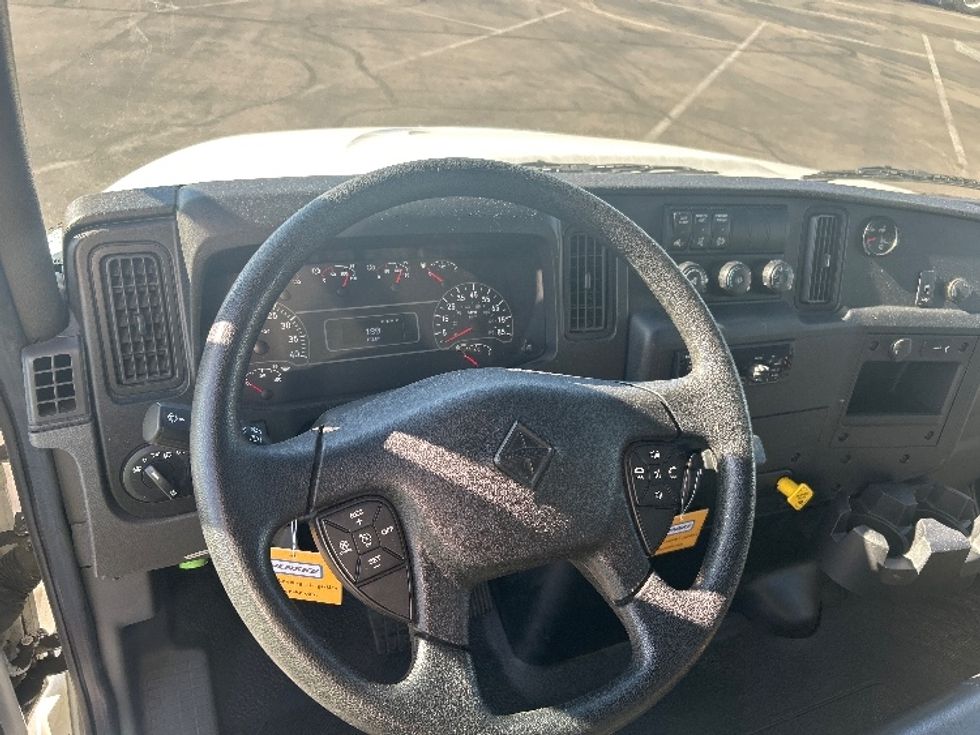 Medium Duty Box Truck-Light and Medium Duty Trucks-International-2020-MV607-West Sacramento-CA-1,673\n\t\tmiles-$ 65,750 - Image 18