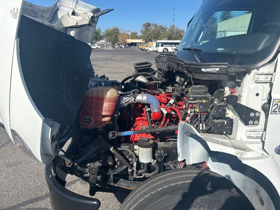 Medium Duty Box Truck-Light and Medium Duty Trucks-International-2020-MV607-West Sacramento-CA-1,673\n\t\tmiles-$ 65,750 - Image 24