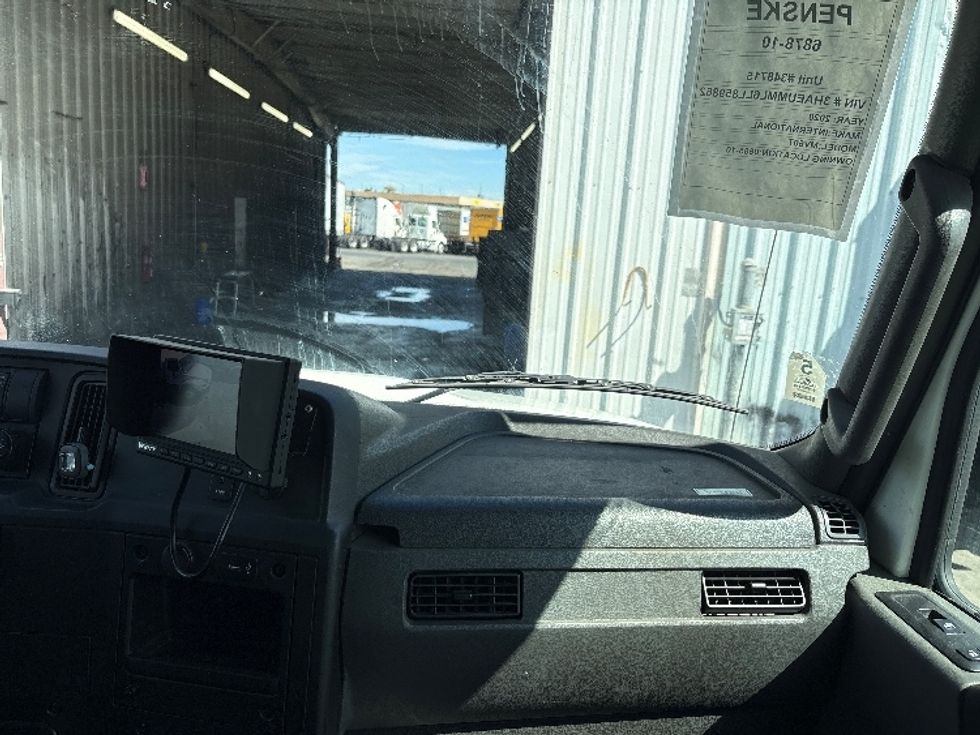 Medium Duty Box Truck-Light and Medium Duty Trucks-International-2020-MV607-West Sacramento-CA-213,908\n\t\tmiles-$ 47,250 - Image 21