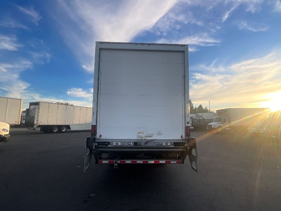 Medium Duty Box Truck-Light and Medium Duty Trucks-International-2020-MV607-West Sacramento-CA-218,157\n\t\tmiles-$ 43,000 - Image 7