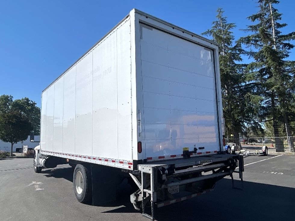 Medium Duty Box Truck-Light and Medium Duty Trucks-International-2020-MV607-West Sacramento-CA-266,080\n\t\tmiles-$ 39,750 - Image 6