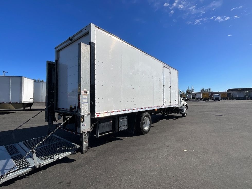 Medium Duty Box Truck-Light and Medium Duty Trucks-International-2020-MV607-West Sacramento-CA-73,964\n\t\tmiles-$ 70,500 - Image 12