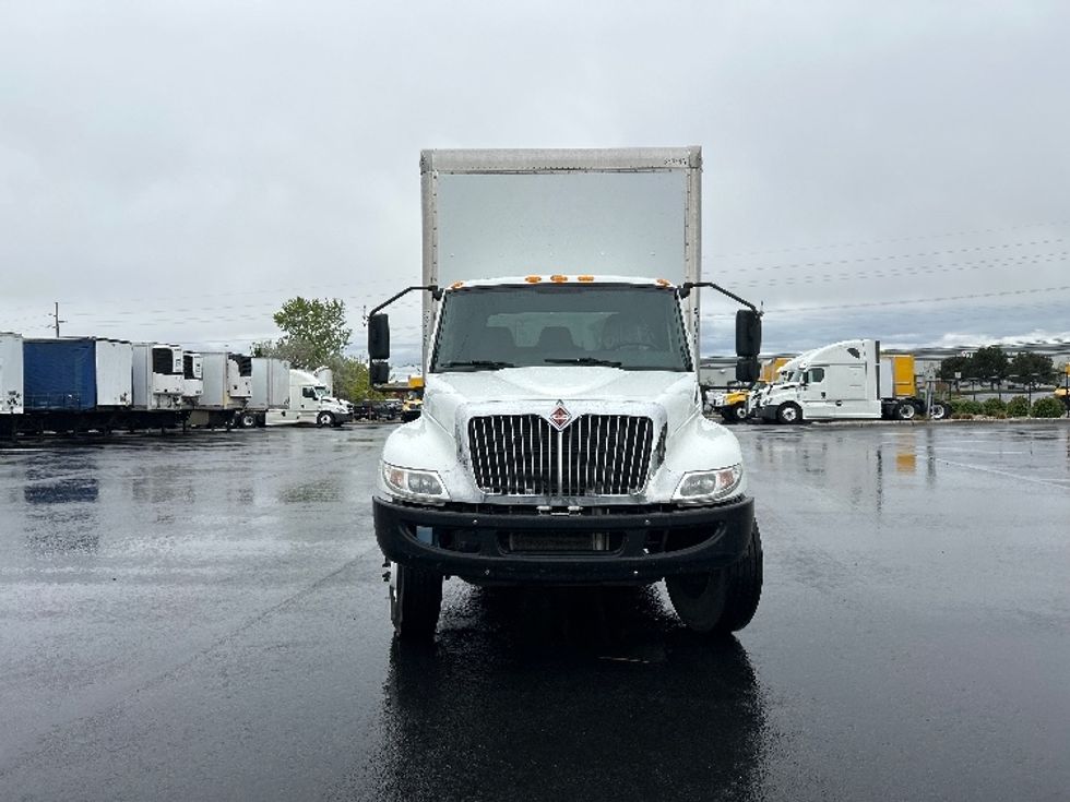 Medium Duty Box Truck-Light and Medium Duty Trucks-International-2020-MV607-West Valley City-UT-117,977\n\t\tmiles-$ 58,750 - Image 2