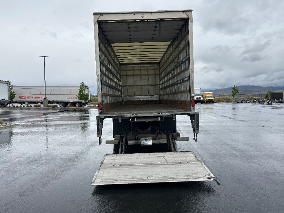 Medium Duty Box Truck-Light and Medium Duty Trucks-International-2020-MV607-West Valley City-UT-117,977\n\t\tmiles-$ 58,750 - Image 9