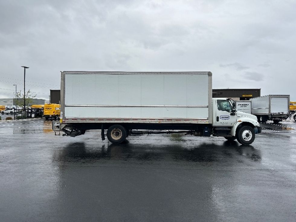 Medium Duty Box Truck-Light and Medium Duty Trucks-International-2020-MV607-West Valley City-UT-117,977\n\t\tmiles-$ 58,750 - Image 15
