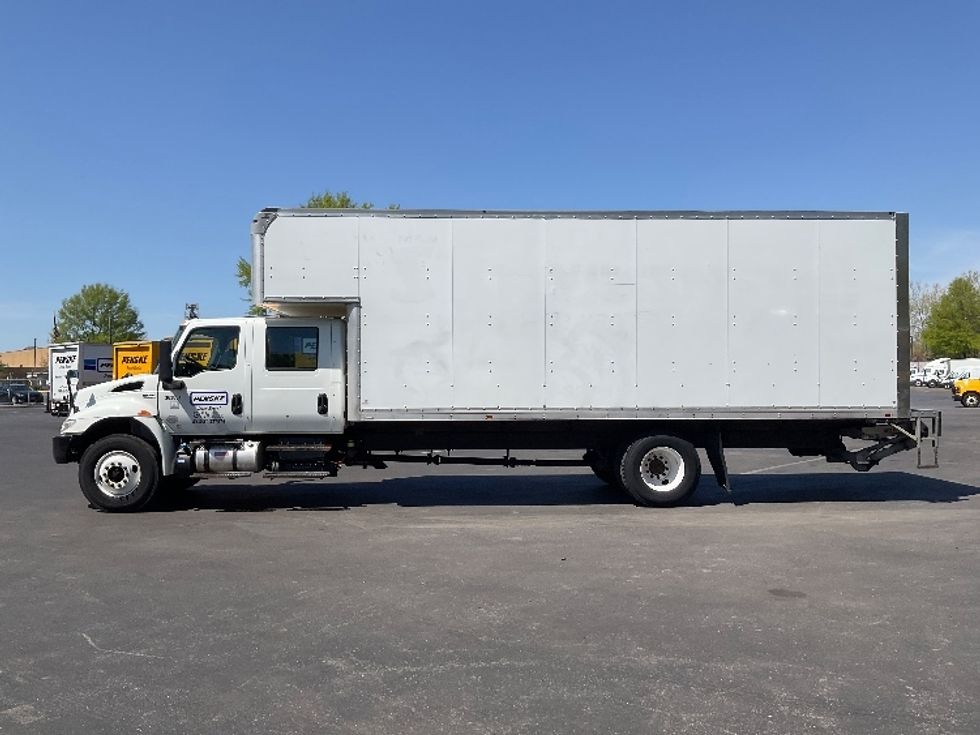 Medium Duty Box Truck-Light and Medium Duty Trucks-International-2020-MV607-West Valley City-UT-121,849\n\t\tmiles-$ 65,000 - Image 4