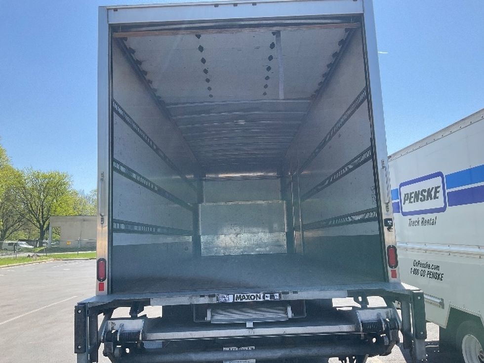 Medium Duty Box Truck-Light and Medium Duty Trucks-International-2020-MV607-West Valley City-UT-121,849\n\t\tmiles-$ 65,000 - Image 8