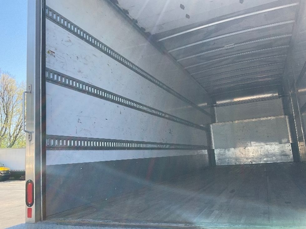 Medium Duty Box Truck-Light and Medium Duty Trucks-International-2020-MV607-West Valley City-UT-121,849\n\t\tmiles-$ 65,000 - Image 11