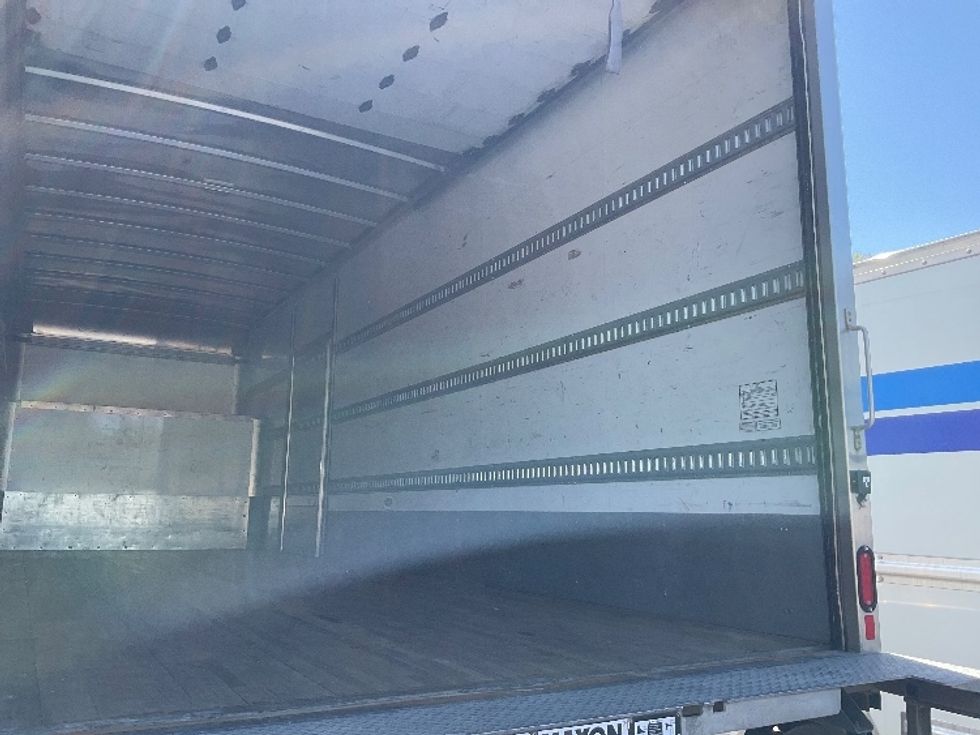 Medium Duty Box Truck-Light and Medium Duty Trucks-International-2020-MV607-West Valley City-UT-121,849\n\t\tmiles-$ 65,000 - Image 12