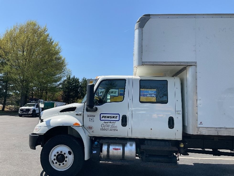 Medium Duty Box Truck-Light and Medium Duty Trucks-International-2020-MV607-West Valley City-UT-121,849\n\t\tmiles-$ 65,000 - Image 25