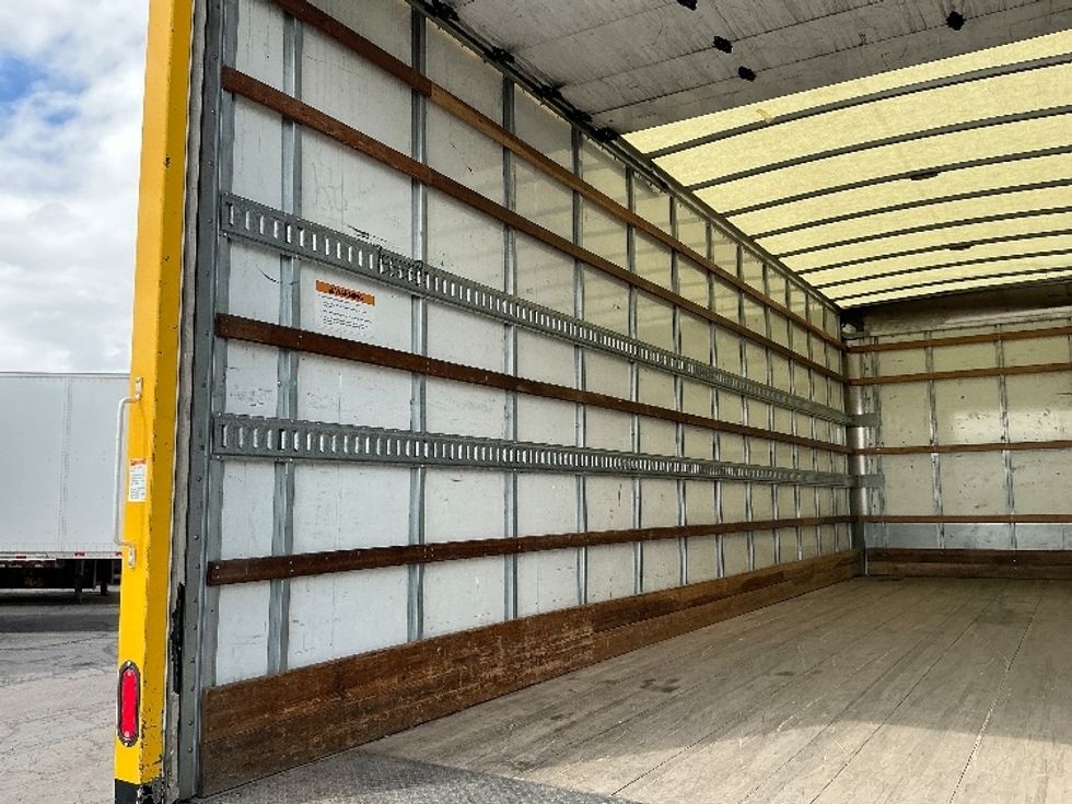 Medium Duty Box Truck-Light and Medium Duty Trucks-International-2020-MV607-West Valley City-UT-174,465\n\t\tmiles-$ 46,500 - Image 11