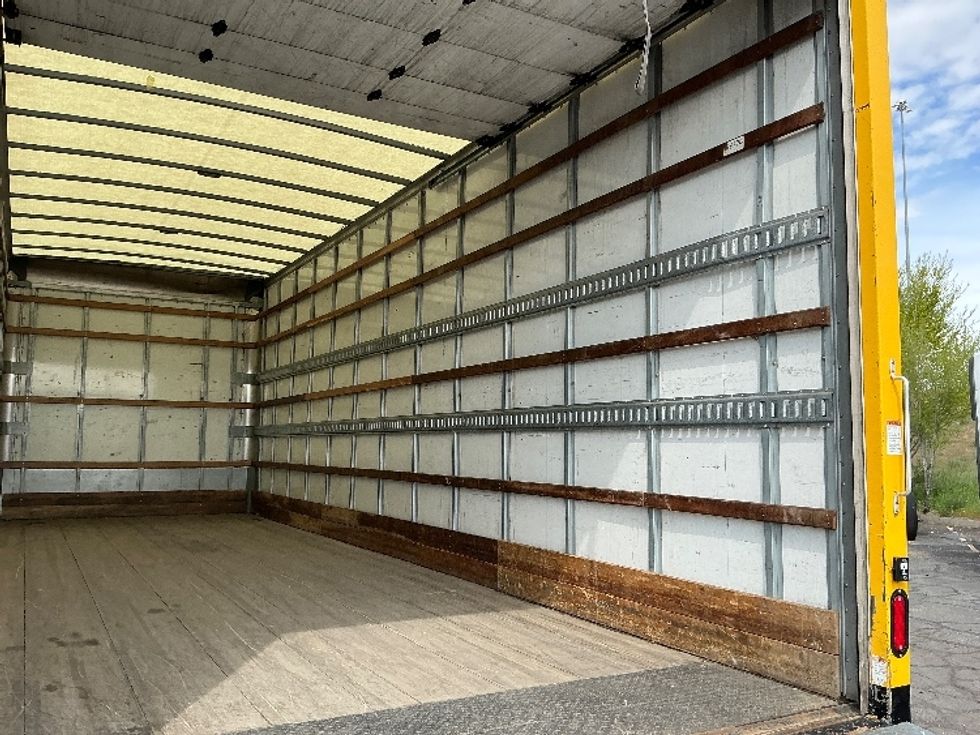 Medium Duty Box Truck-Light and Medium Duty Trucks-International-2020-MV607-West Valley City-UT-174,465\n\t\tmiles-$ 46,500 - Image 12