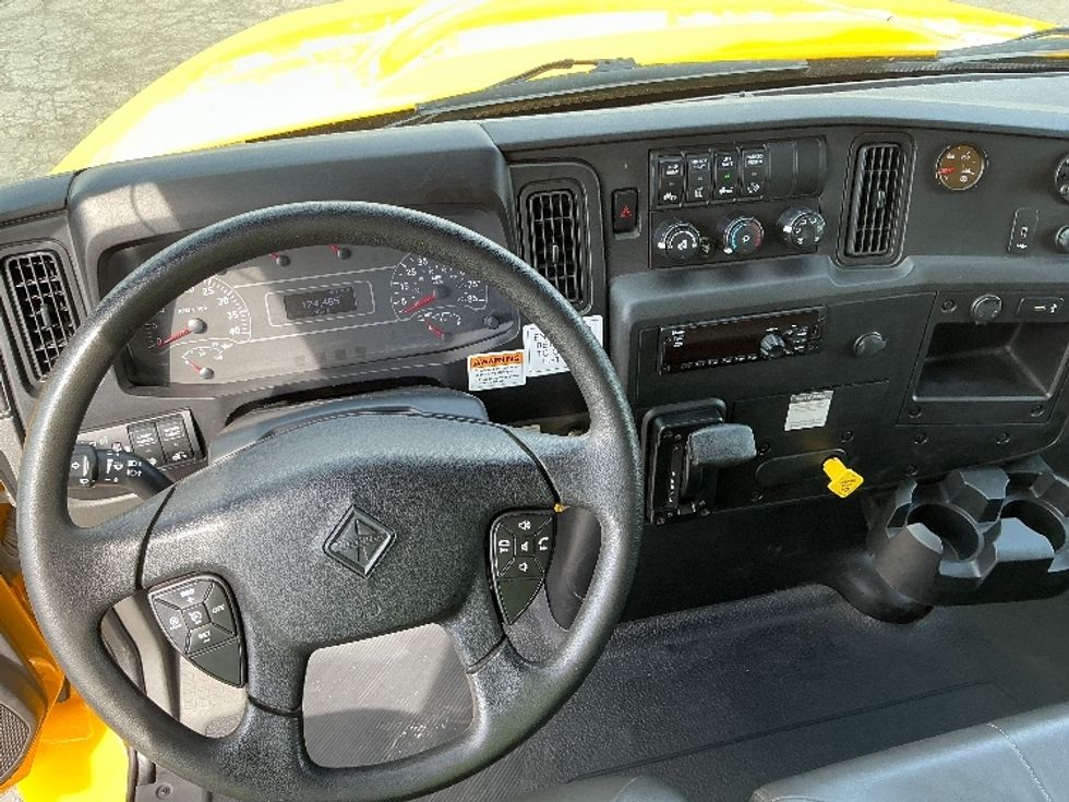 Medium Duty Box Truck-Light and Medium Duty Trucks-International-2020-MV607-West Valley City-UT-174,465\n\t\tmiles-$ 46,500 - Image 18