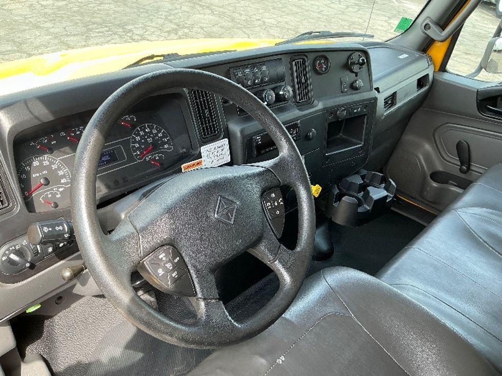 Medium Duty Box Truck-Light and Medium Duty Trucks-International-2020-MV607-West Valley City-UT-174,465\n\t\tmiles-$ 46,500 - Image 17