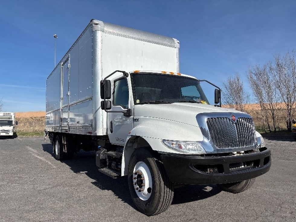 Medium Duty Box Truck-Light and Medium Duty Trucks-International-2020-MV607-West Valley City-UT-79,998\n\t\tmiles-$ 58,000 - Image 1