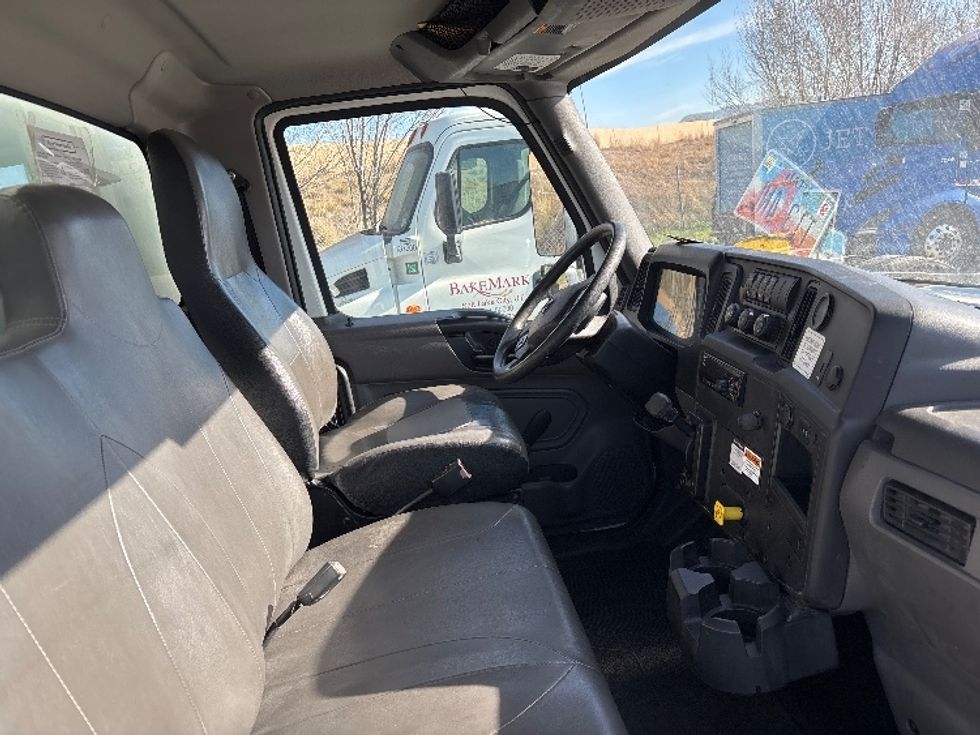Medium Duty Box Truck-Light and Medium Duty Trucks-International-2020-MV607-West Valley City-UT-79,998\n\t\tmiles-$ 58,000 - Image 22