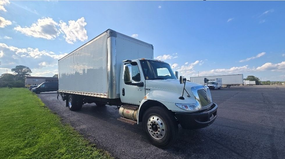 Medium Duty Box Truck-Light and Medium Duty Trucks-International-2020-MV607-White Deer-PA-128,179\n\t\tmiles-$ 62,500 - Image 1