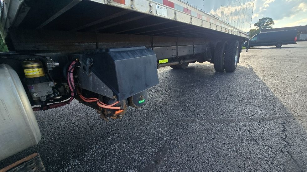 Medium Duty Box Truck-Light and Medium Duty Trucks-International-2020-MV607-White Deer-PA-128,179\n\t\tmiles-$ 62,500 - Image 5