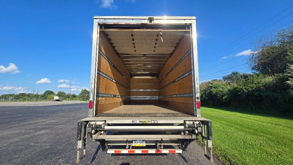 Medium Duty Box Truck-Light and Medium Duty Trucks-International-2020-MV607-White Deer-PA-128,179\n\t\tmiles-$ 62,500 - Image 8