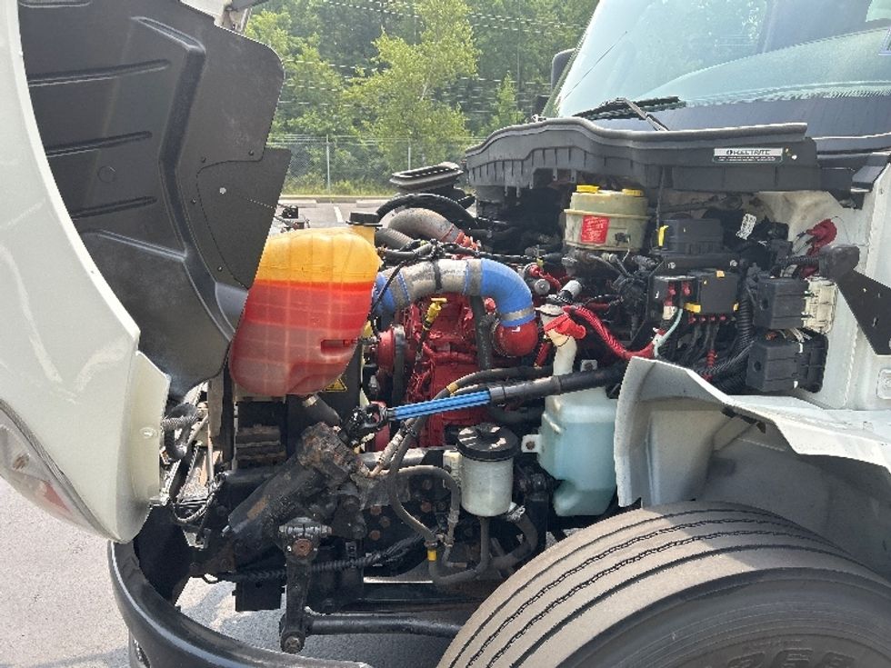 Medium Duty Box Truck-Light and Medium Duty Trucks-International-2020-MV607-White Deer-PA-143,675\n\t\tmiles-$ 40,000 - Image 23