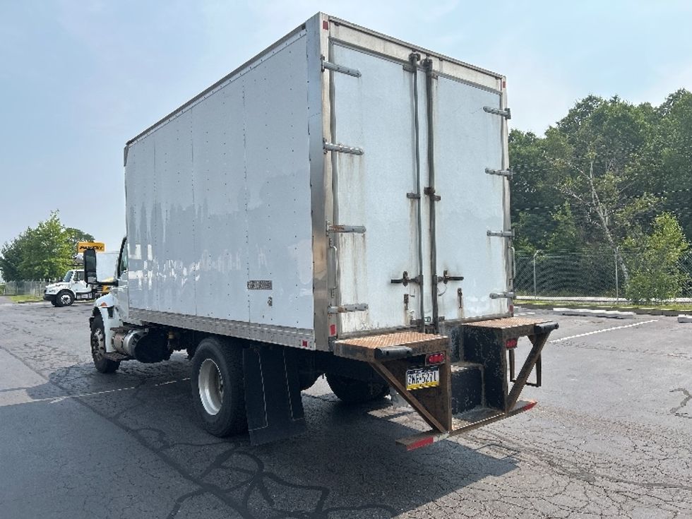 Medium Duty Box Truck-Light and Medium Duty Trucks-International-2020-MV607-White Deer-PA-143,675\n\t\tmiles-$ 40,000 - Image 6