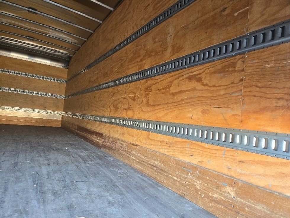 Medium Duty Box Truck-Light and Medium Duty Trucks-International-2020-MV607-White Deer-PA-97,097\n\t\tmiles-$ 55,000 - Image 12