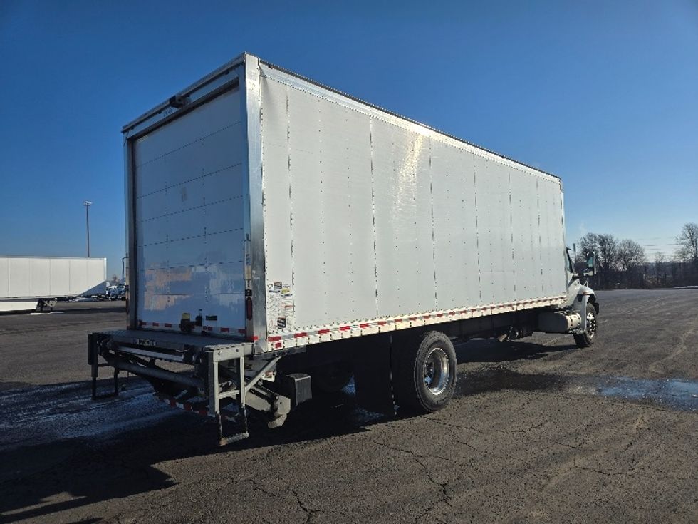 Medium Duty Box Truck-Light and Medium Duty Trucks-International-2020-MV607-White Deer-PA-97,097\n\t\tmiles-$ 55,000 - Image 13