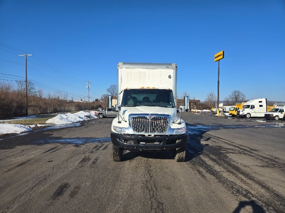 Medium Duty Box Truck-Light and Medium Duty Trucks-International-2020-MV607-White Deer-PA-97,097\n\t\tmiles-$ 55,000 - Image 2