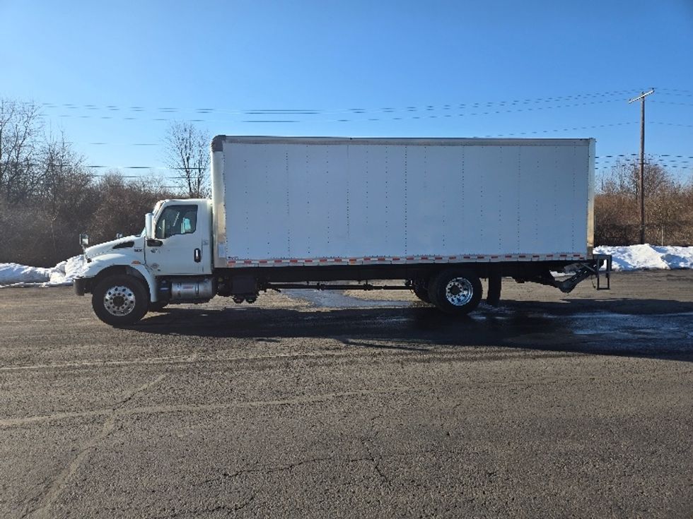 Medium Duty Box Truck-Light and Medium Duty Trucks-International-2020-MV607-White Deer-PA-97,097\n\t\tmiles-$ 55,000 - Image 4