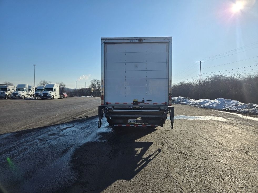Medium Duty Box Truck-Light and Medium Duty Trucks-International-2020-MV607-White Deer-PA-97,097\n\t\tmiles-$ 55,000 - Image 7