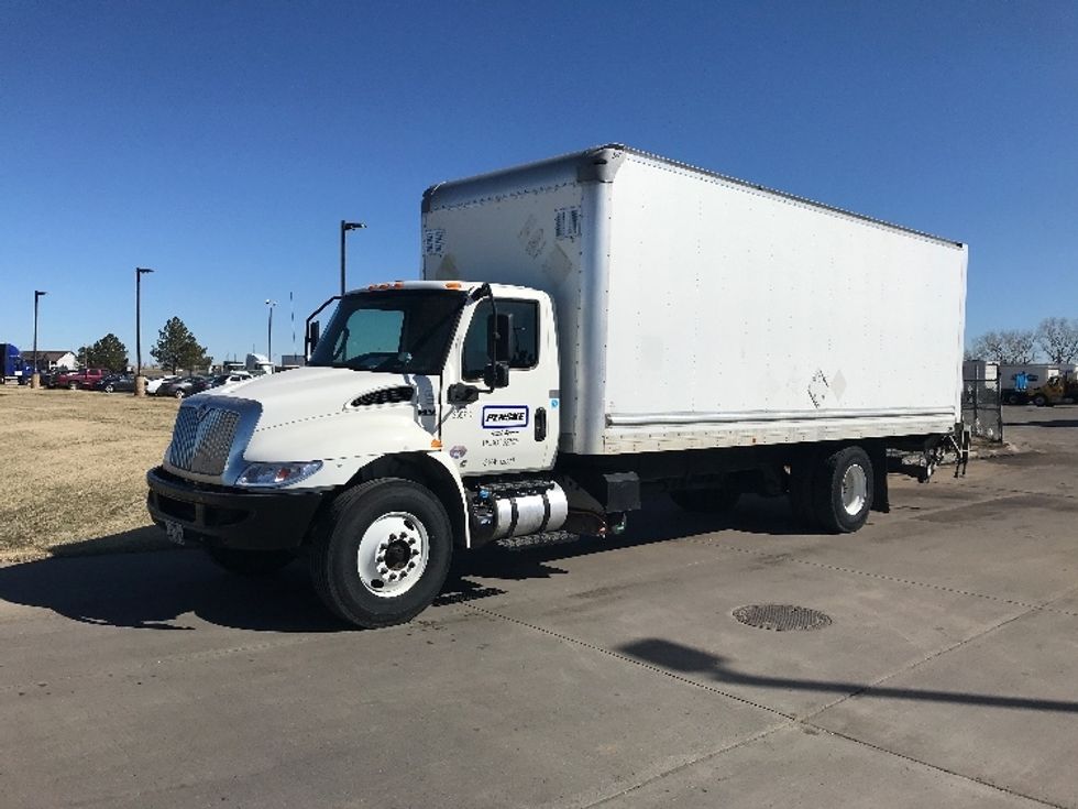 Medium Duty Box Truck-Light and Medium Duty Trucks-International-2020-MV607-Wichita-KS-106,929\n\t\tmiles-$ 59,250 - Image 1